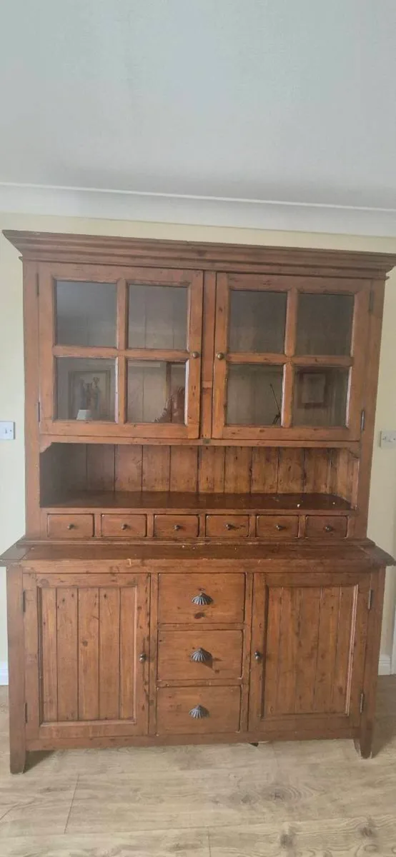 Sideboard & sofa - Image 1