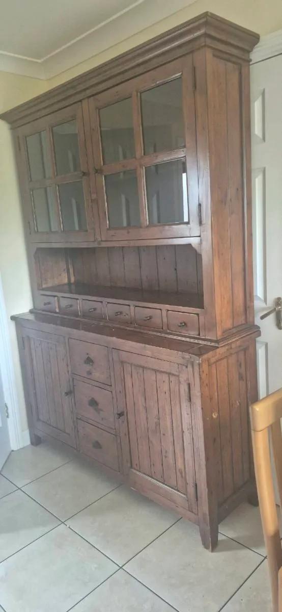 Sideboard & sofa - Image 3