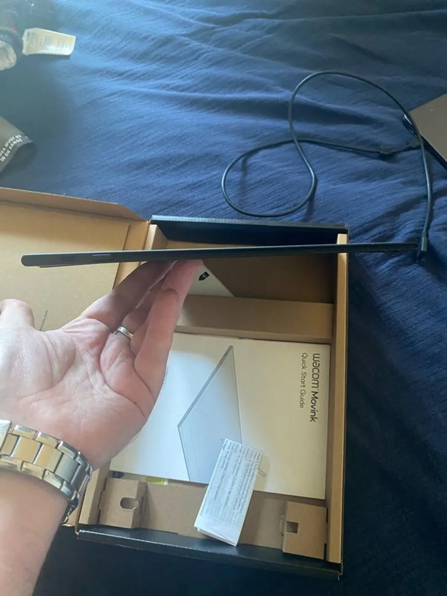 wacom 13.3 full HD OLED - Image 2