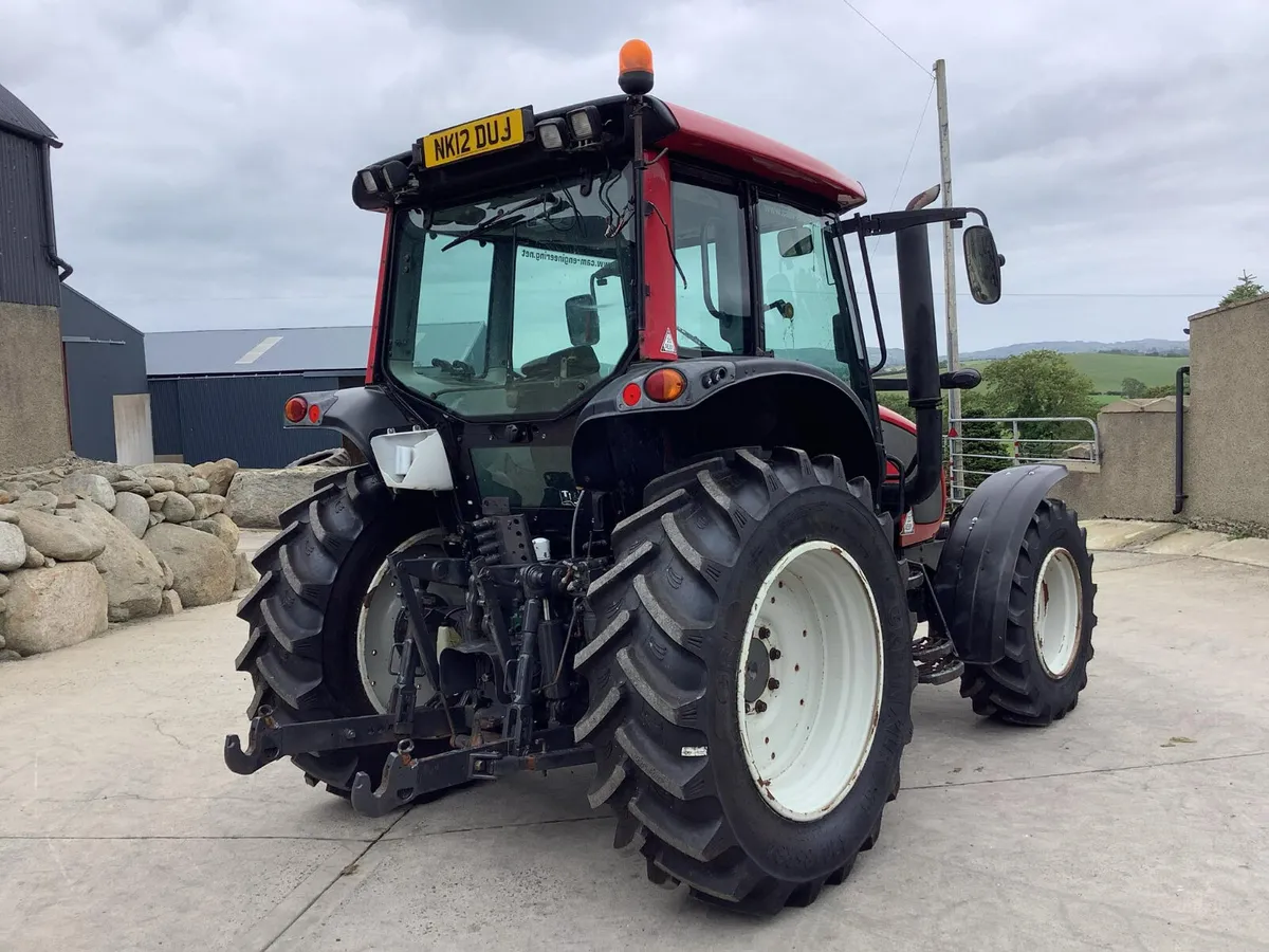 2012 Valtra N82 - Image 4
