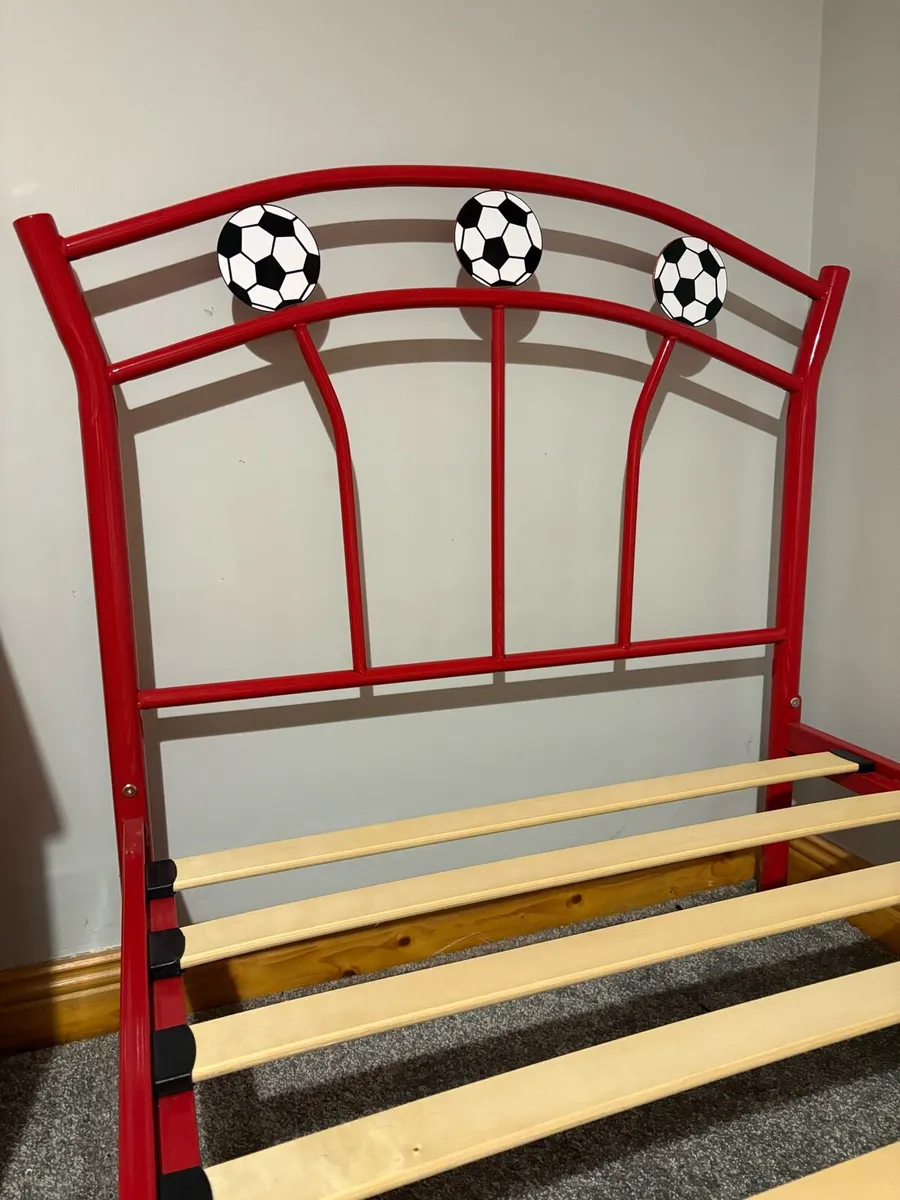 Bed frame - Image 2