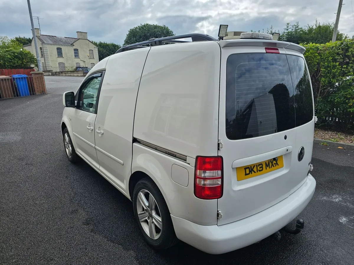 Volkswagen Caddy 2013 with Micro Camper Pod. - Image 4