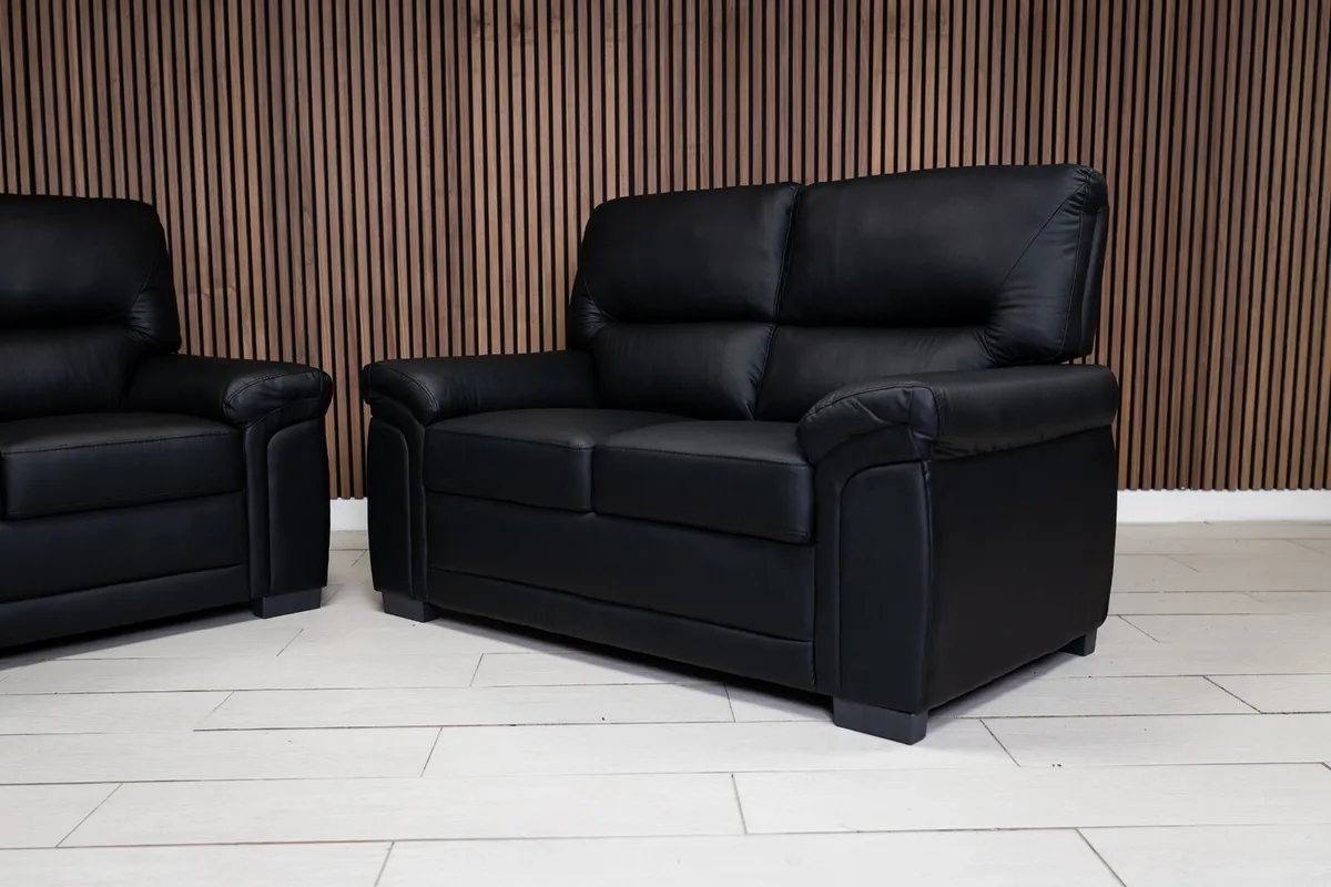 Brand new leather sofa - Image 4