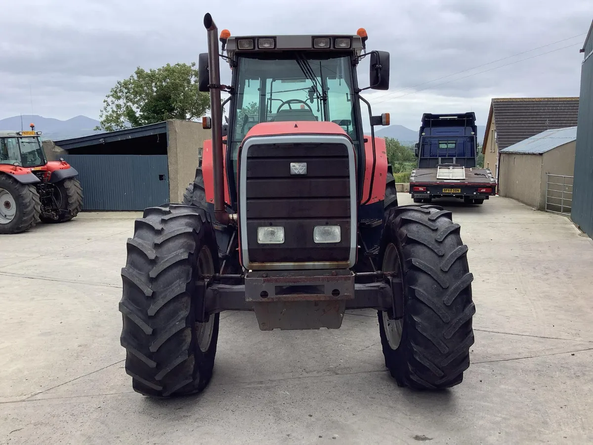 2000 MF 8160 - Image 4