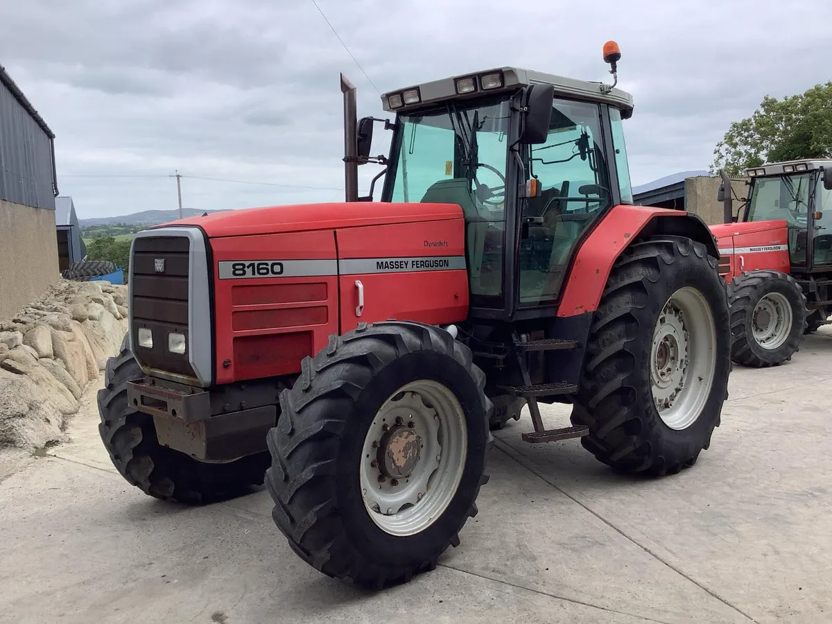 2000 MF 8160 - Image 3