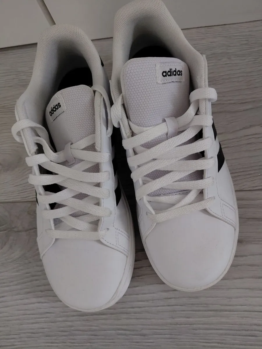 Addidas - 5.5 - Image 3