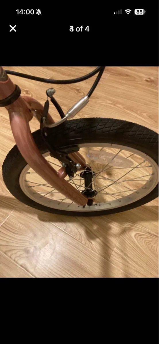 Girls 18 inch bike - Image 2