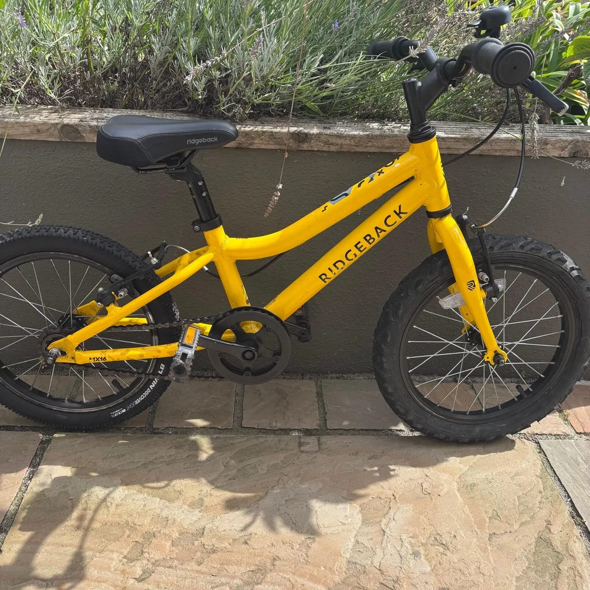 Ridgeback MX16 Kids Bike 16-inch - Image 1
