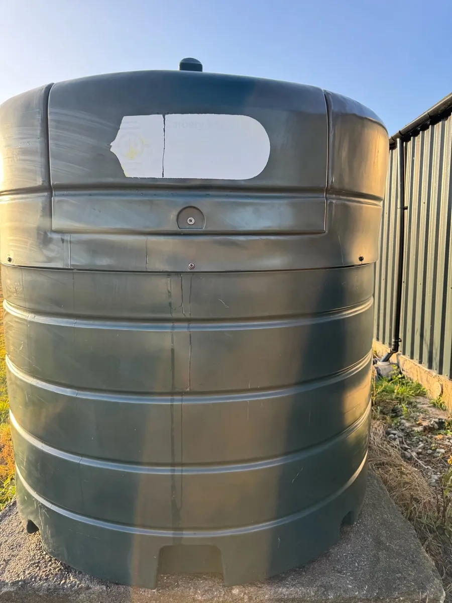 Bunded Diesel tank 2,500L - Image 2