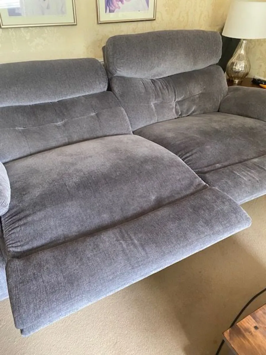 2 x Reclining sofas - Image 3