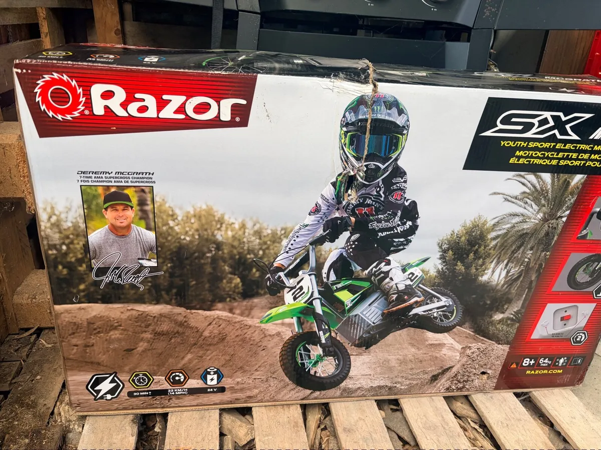 New Razor SX350 electric dirt bike - Image 4