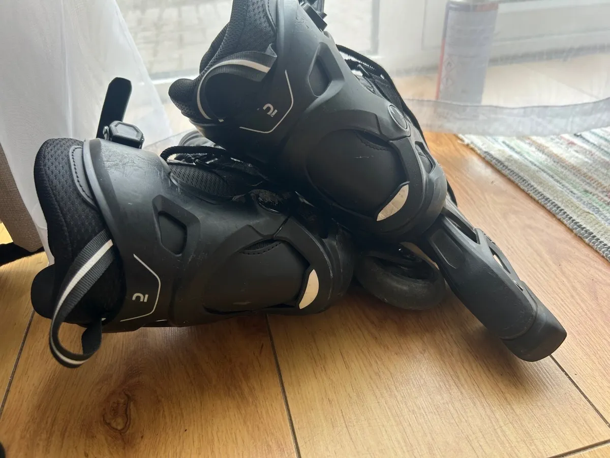 Adult Inline Skates + Protective Gear - Image 2