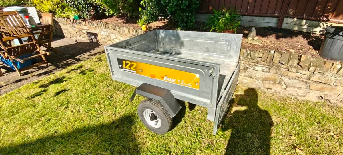 Erdé 122 Classic trailer - Image 2