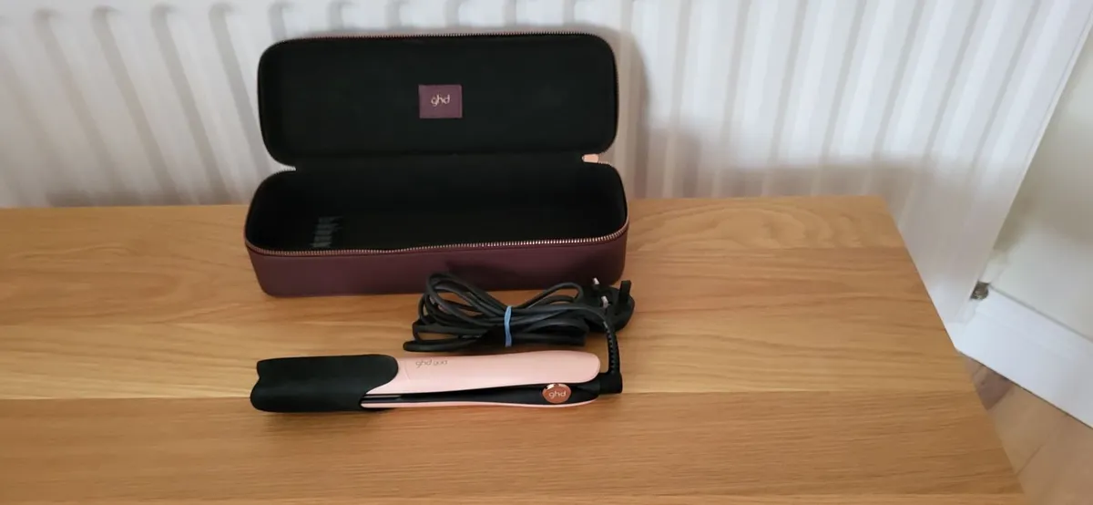 GHD Rose Gold hair straightener - Image 2
