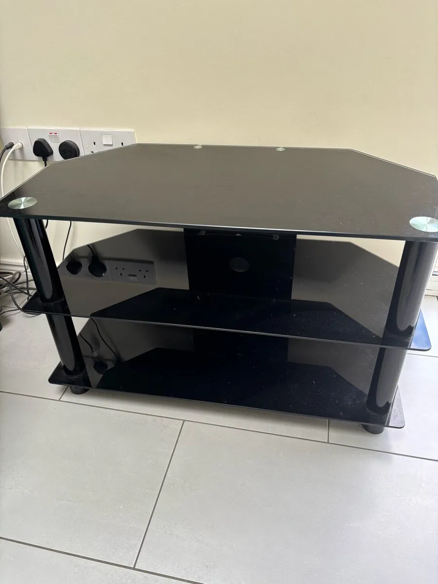 Tv stand - Image 1