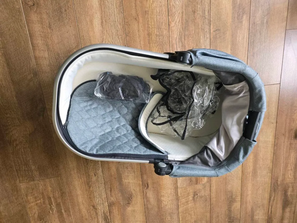 Uppababy Vista - Image 3