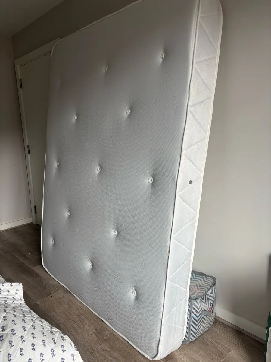 King size mattress - Image 1