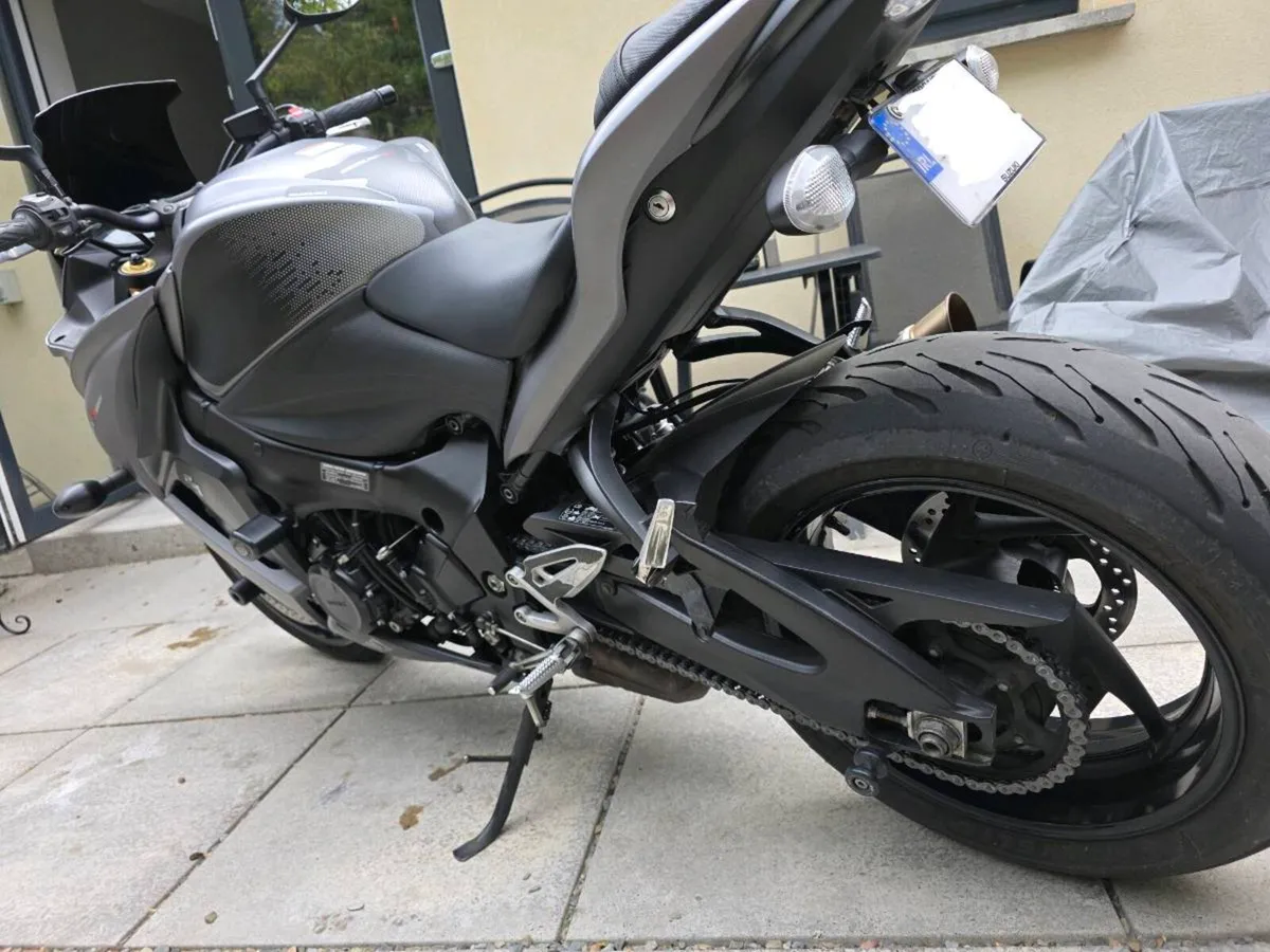 Suzuki gsxs1000f - Image 3