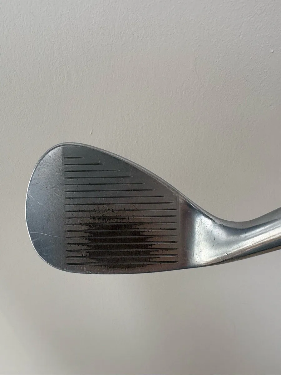 Titleist Vokey Sm8 56° wedge - Image 2