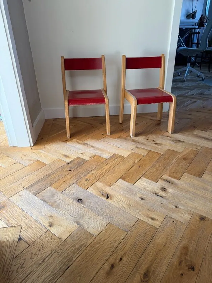 kids chairs - Image 3