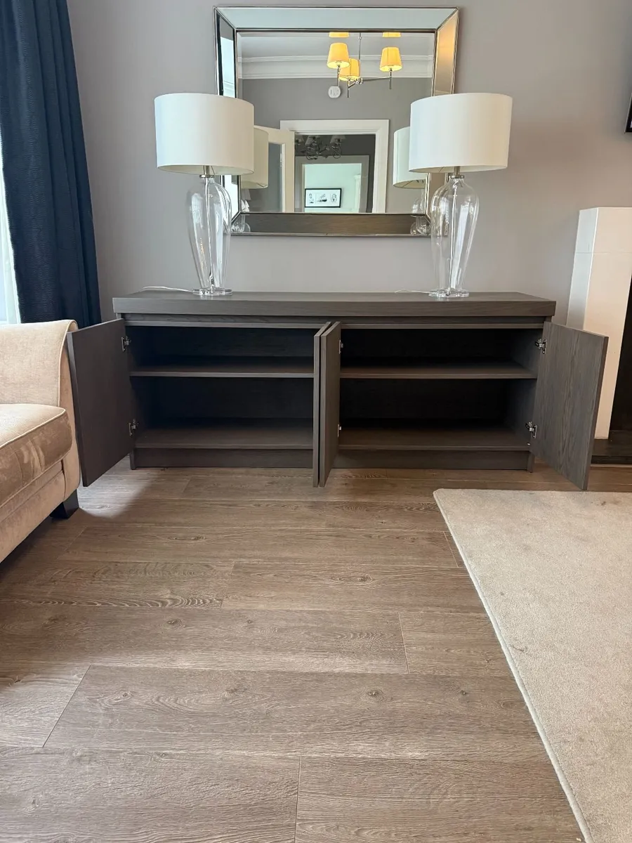 Stylish Contemporary Sideboard - Image 3