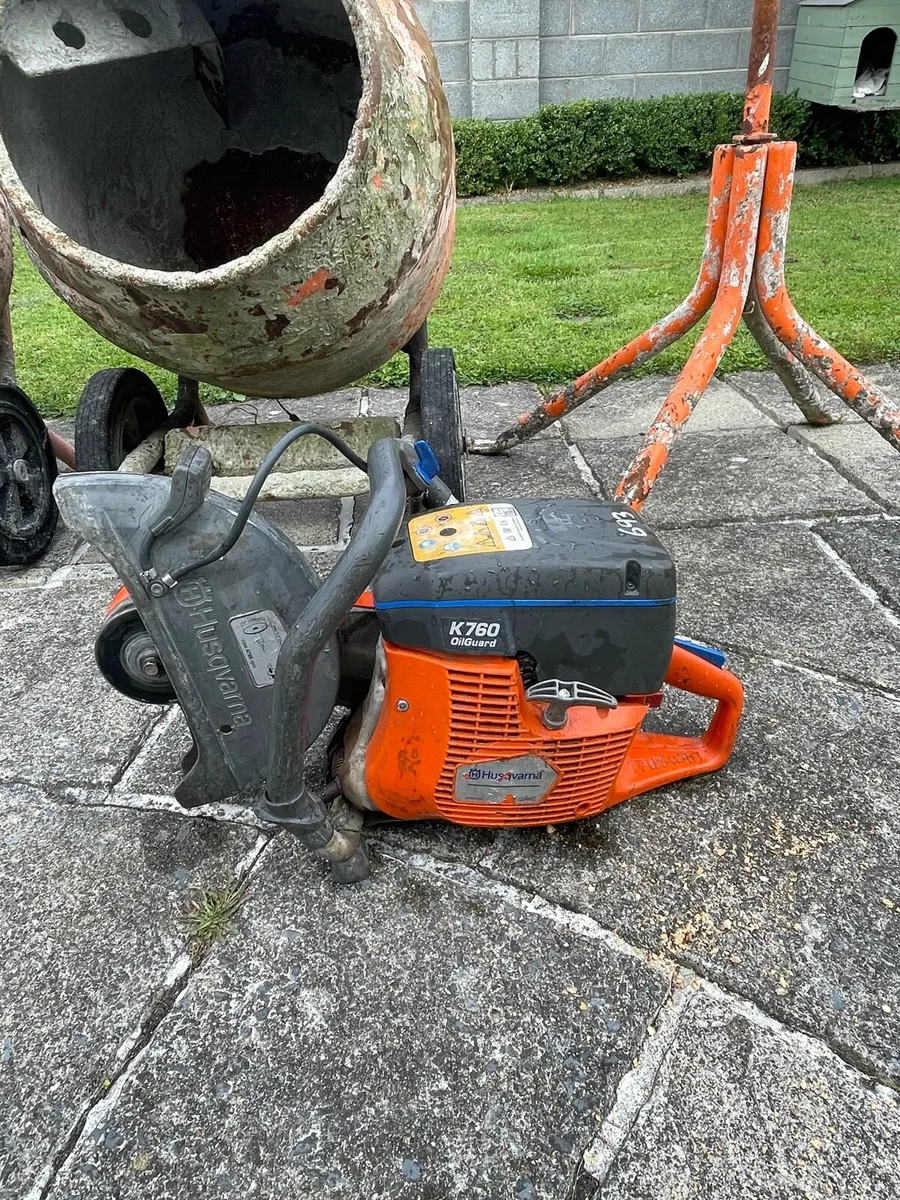 Cement mixer/consaw - Image 2