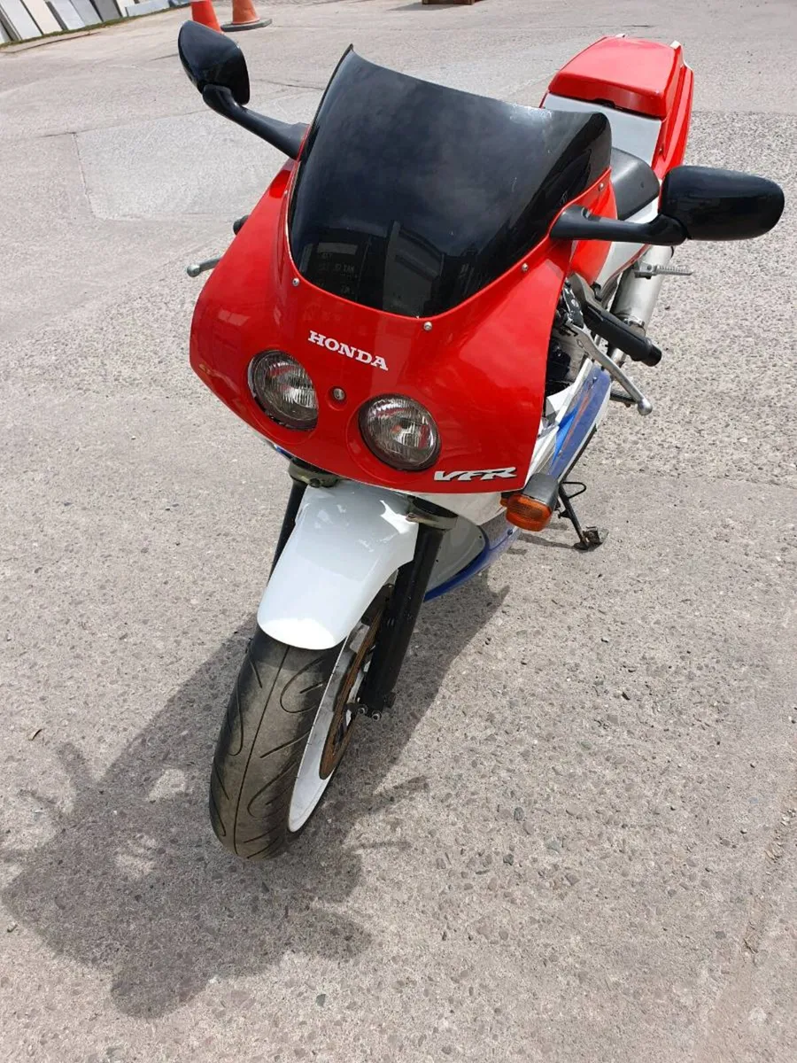Vfr 400 nc30 - Image 3