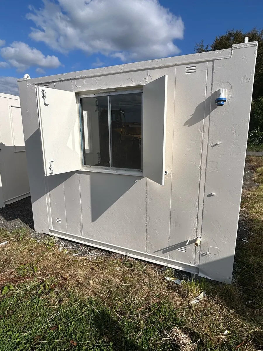 32x10 Anti Vandal Office - Image 4