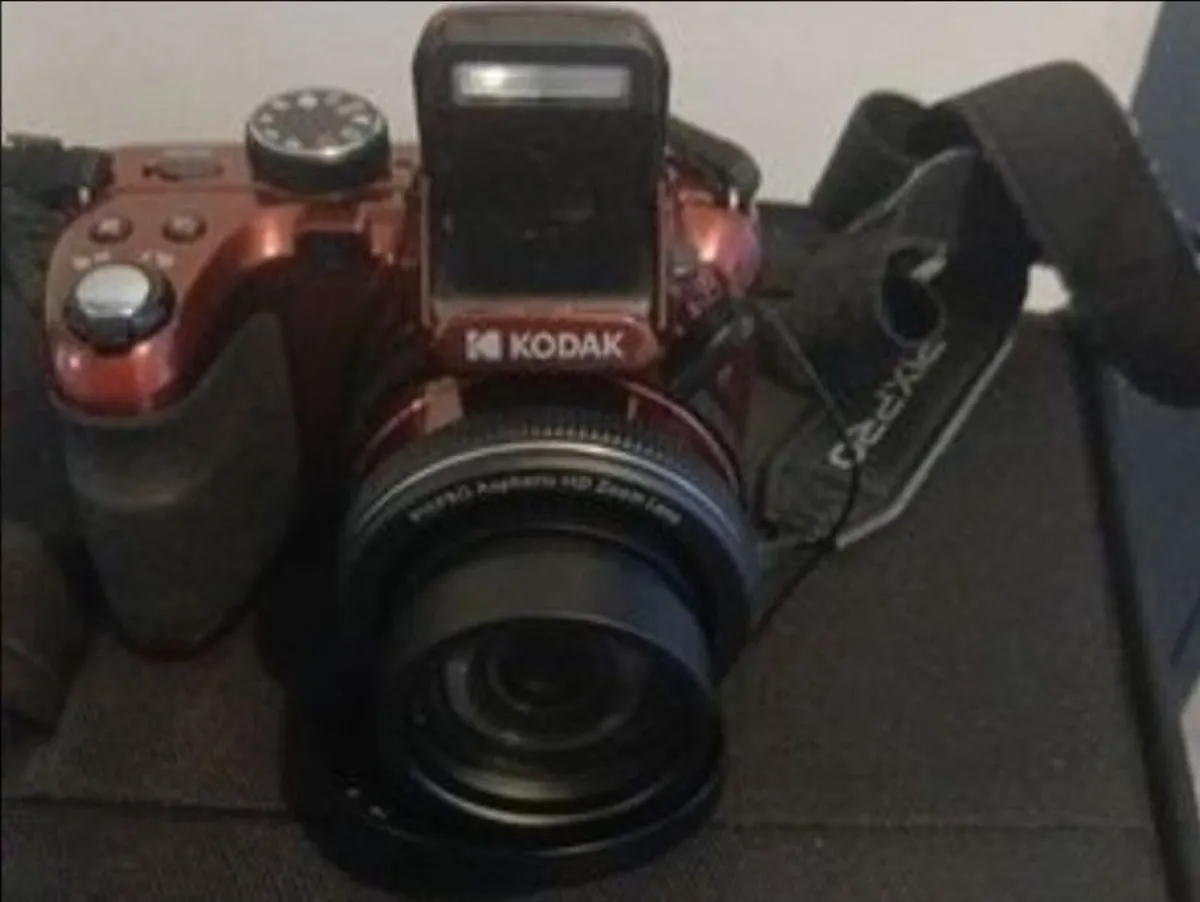 Kodax Pixpro AZ425 - Image 4