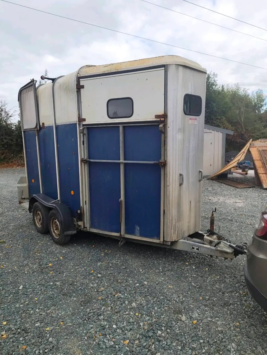 510 Hunter horsebox - Image 1