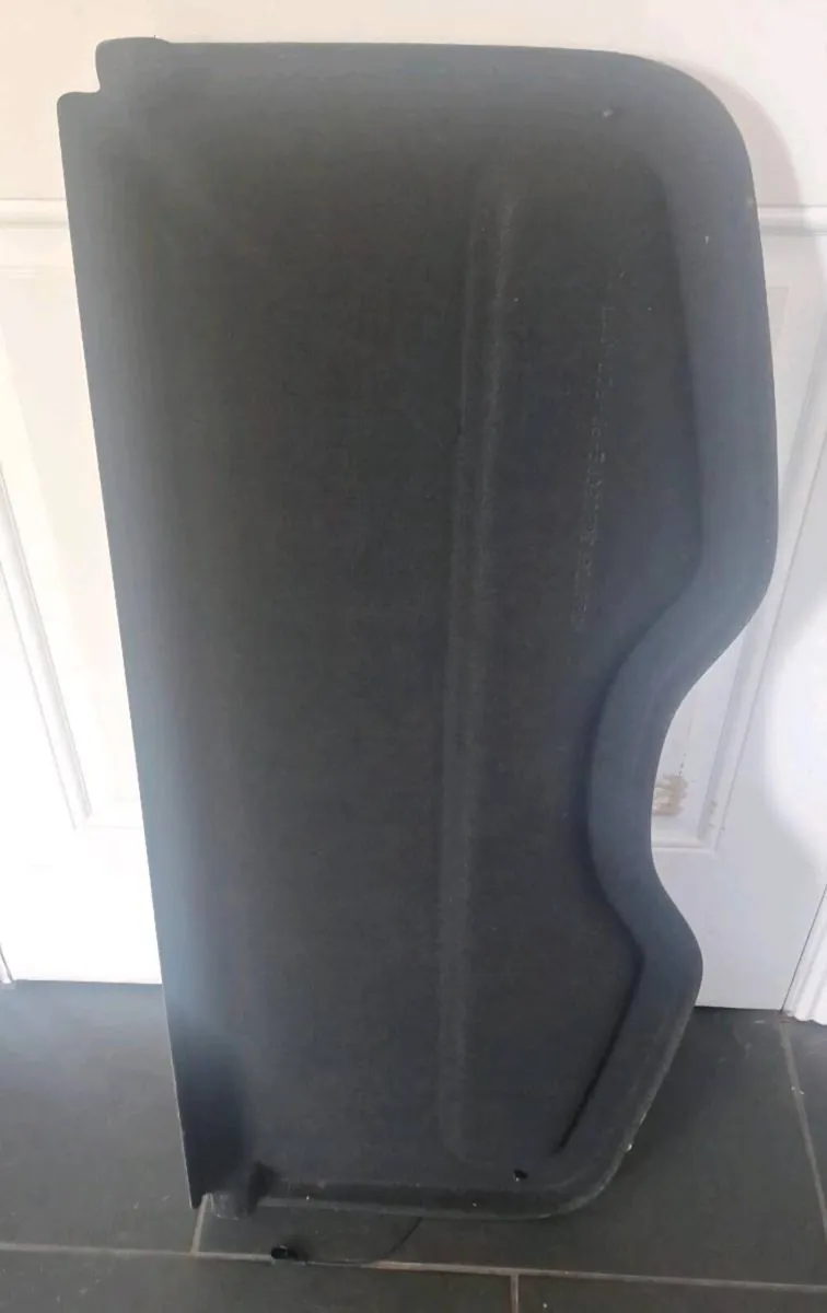Renault Clio Mk3 Parcel Shelf / Boot Cover - Image 1