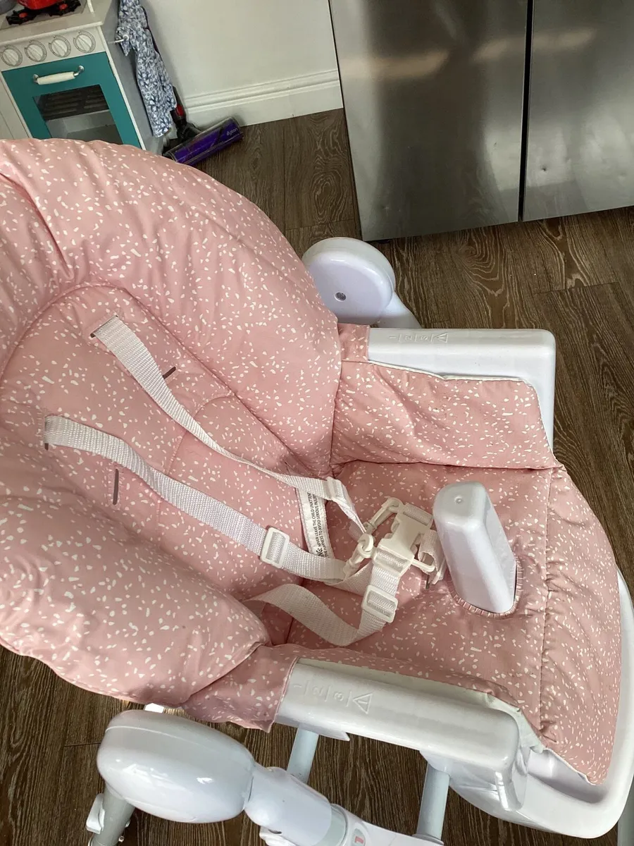 Babies high chair - Image 2