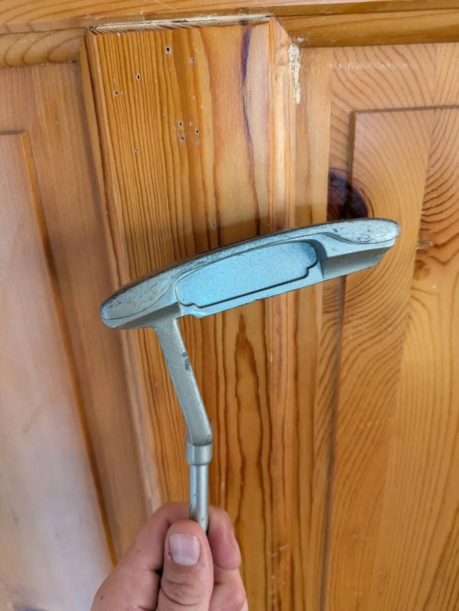 Left handed putter - Image 3