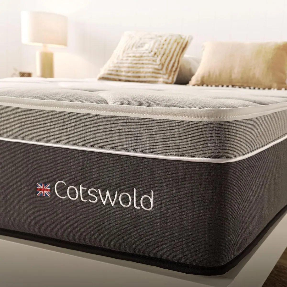 Orthopaedic Support Mattress 12.6 Inch Memory - Image 1