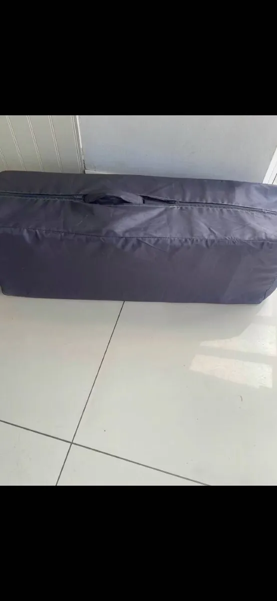 Baby travel cot - Image 1