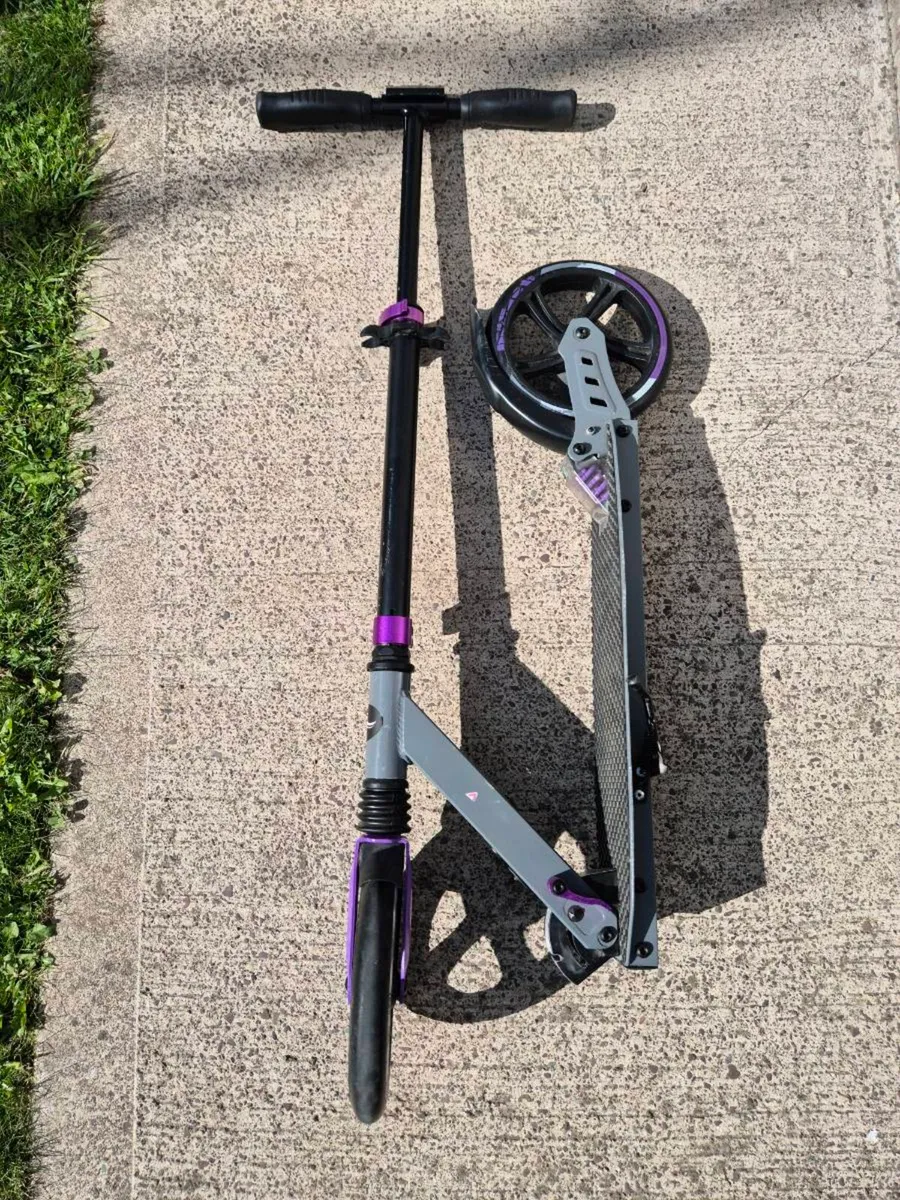 crivit purple scooter - Image 2