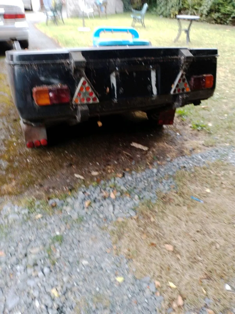 TENT - Image 1