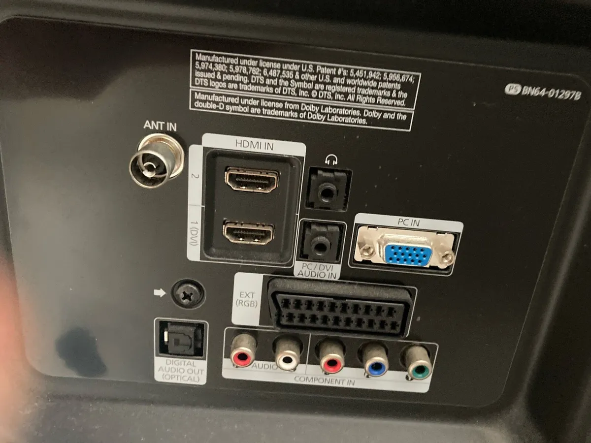 Samsung 40” TV - Image 2