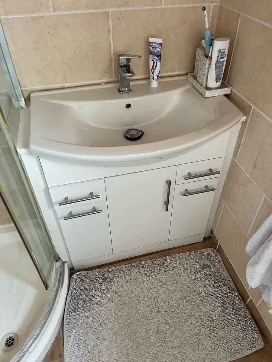 Vanity Unit