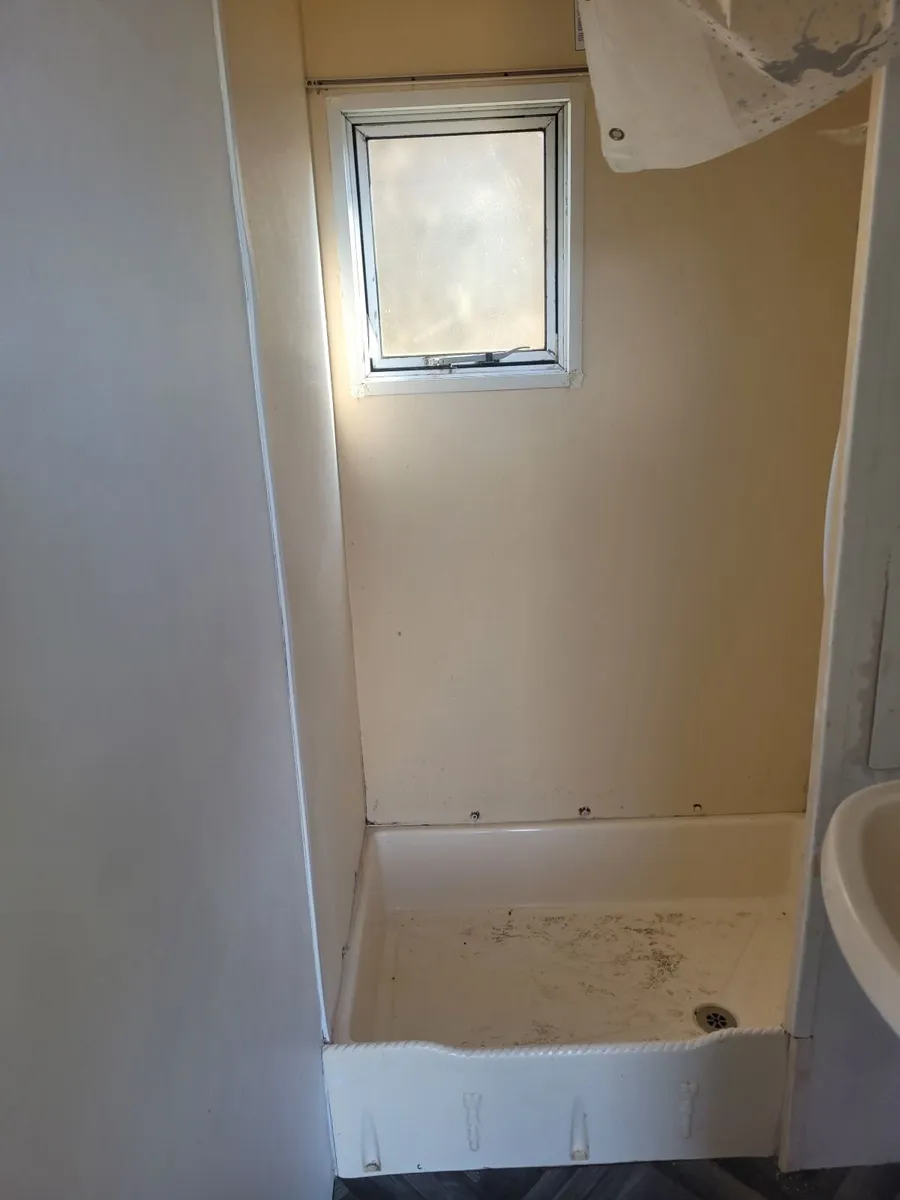 Mobile home - Image 2