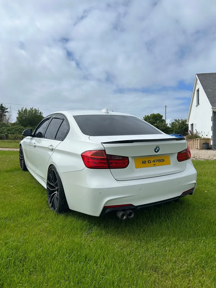 BMW 3-Series 2012 - Image 3