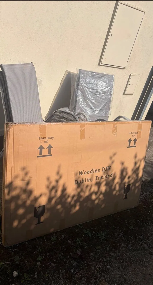 Patio furniture - unused/unopened/free delivery - Image 1