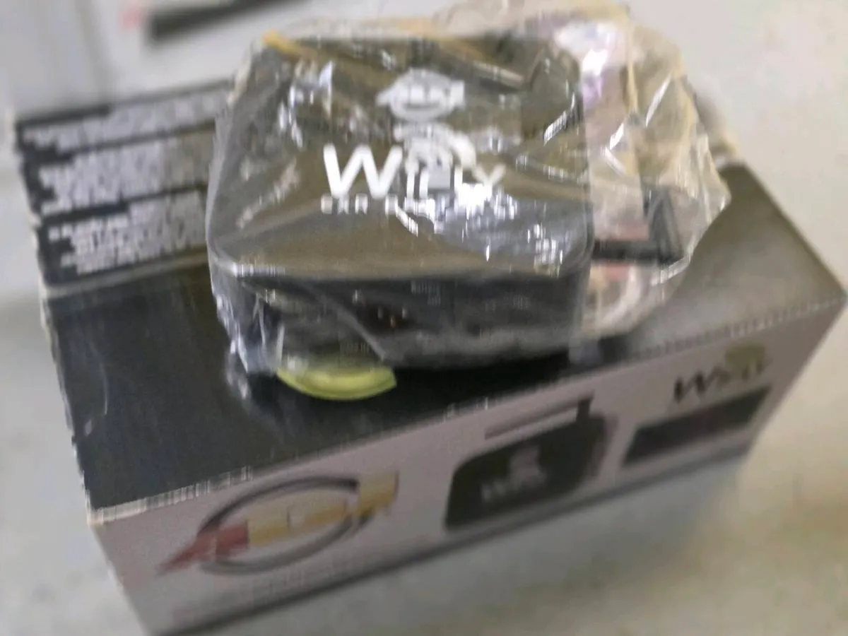ADJ WiFly EXR BATTERY  WIRELESS DMX - Image 1