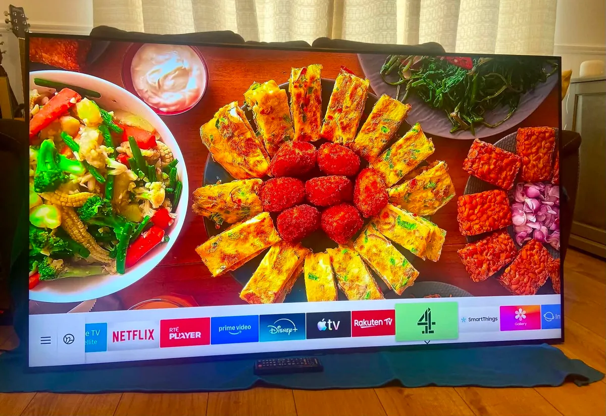 Samsung 65” QLED 4K Smart TV – Q70 Series - Image 1