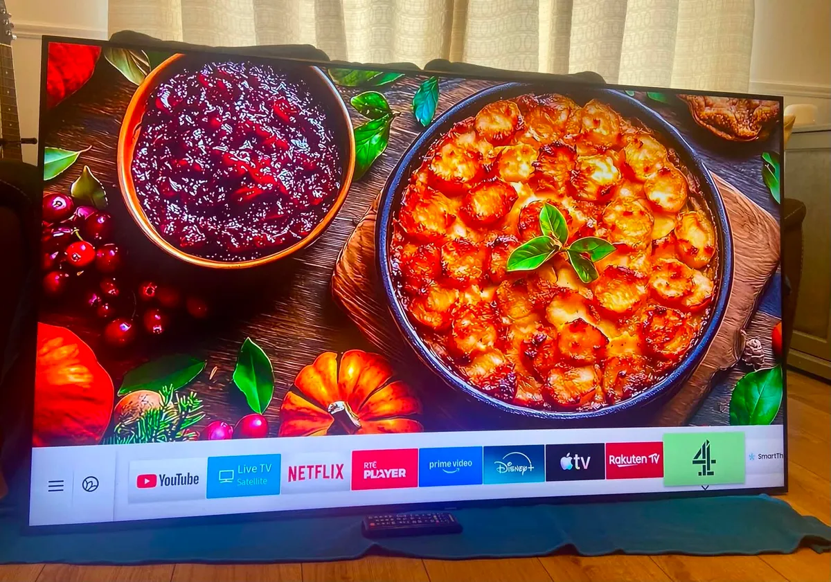 Samsung 65” QLED 4K Smart TV – Q70 Series - Image 4