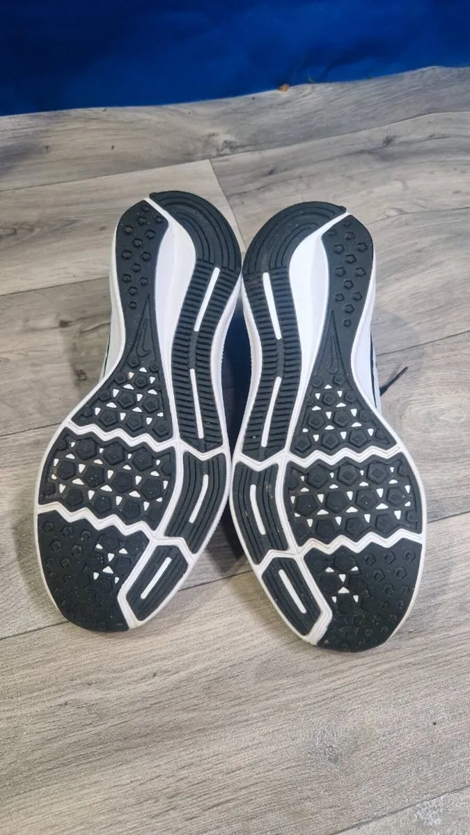 Nike Downshifter 7  UK 6 - Image 3