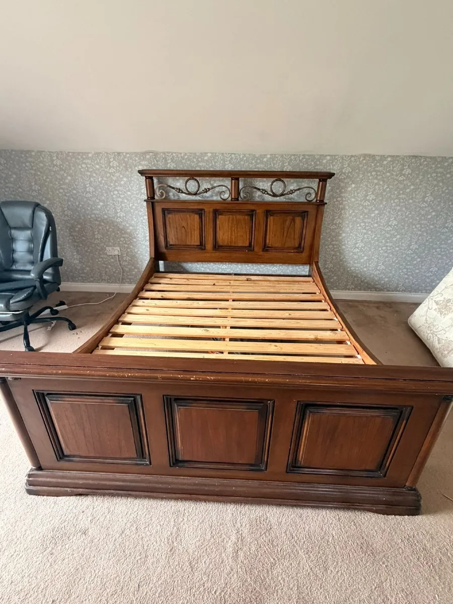 Bed and Lockers - Image 1