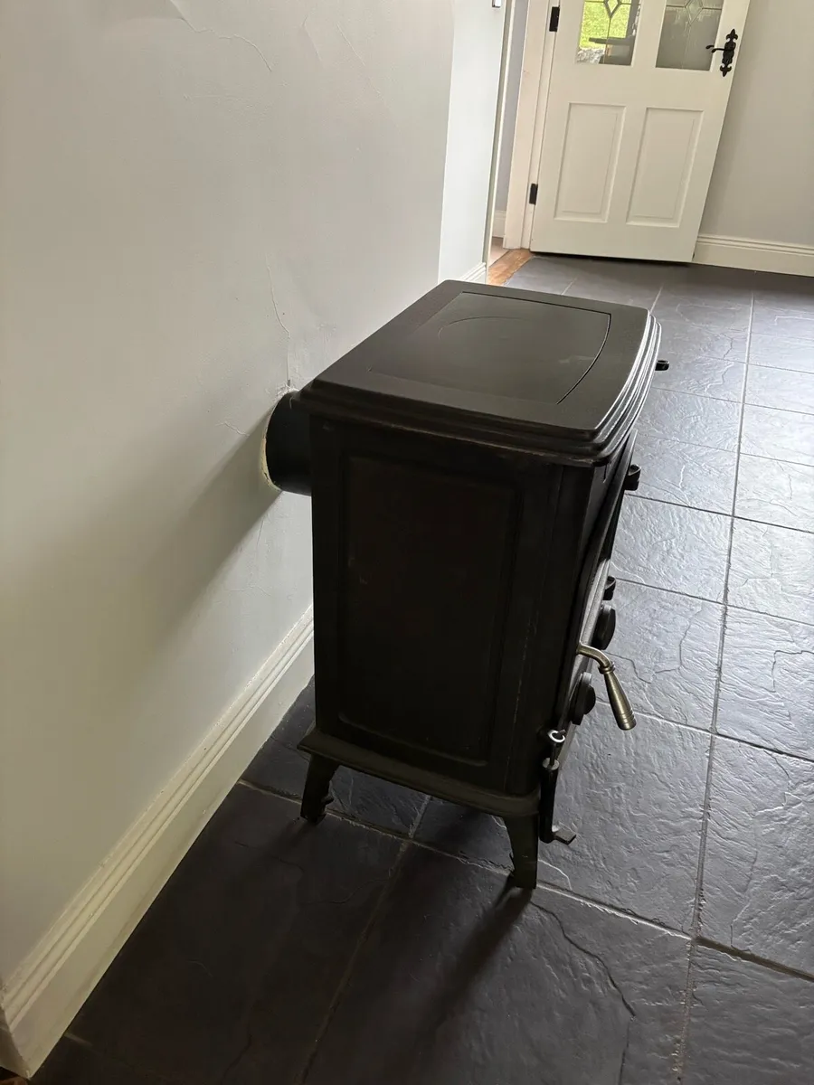 Stove - Image 2