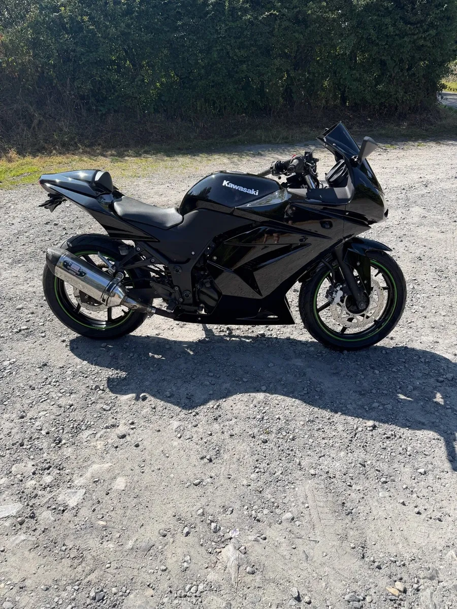 Kawasaki Ninja 250 - Image 2