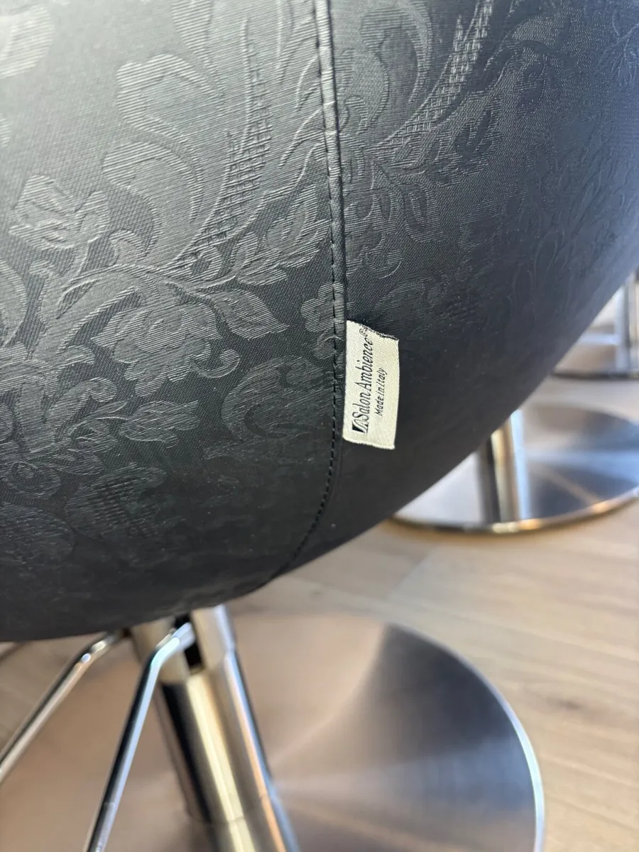 Salon chair - Image 2